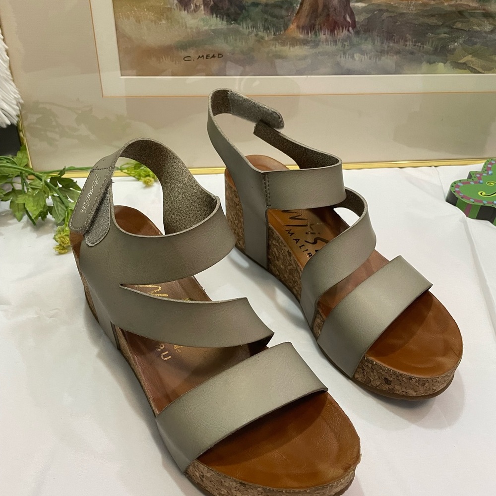 Platform Sandals